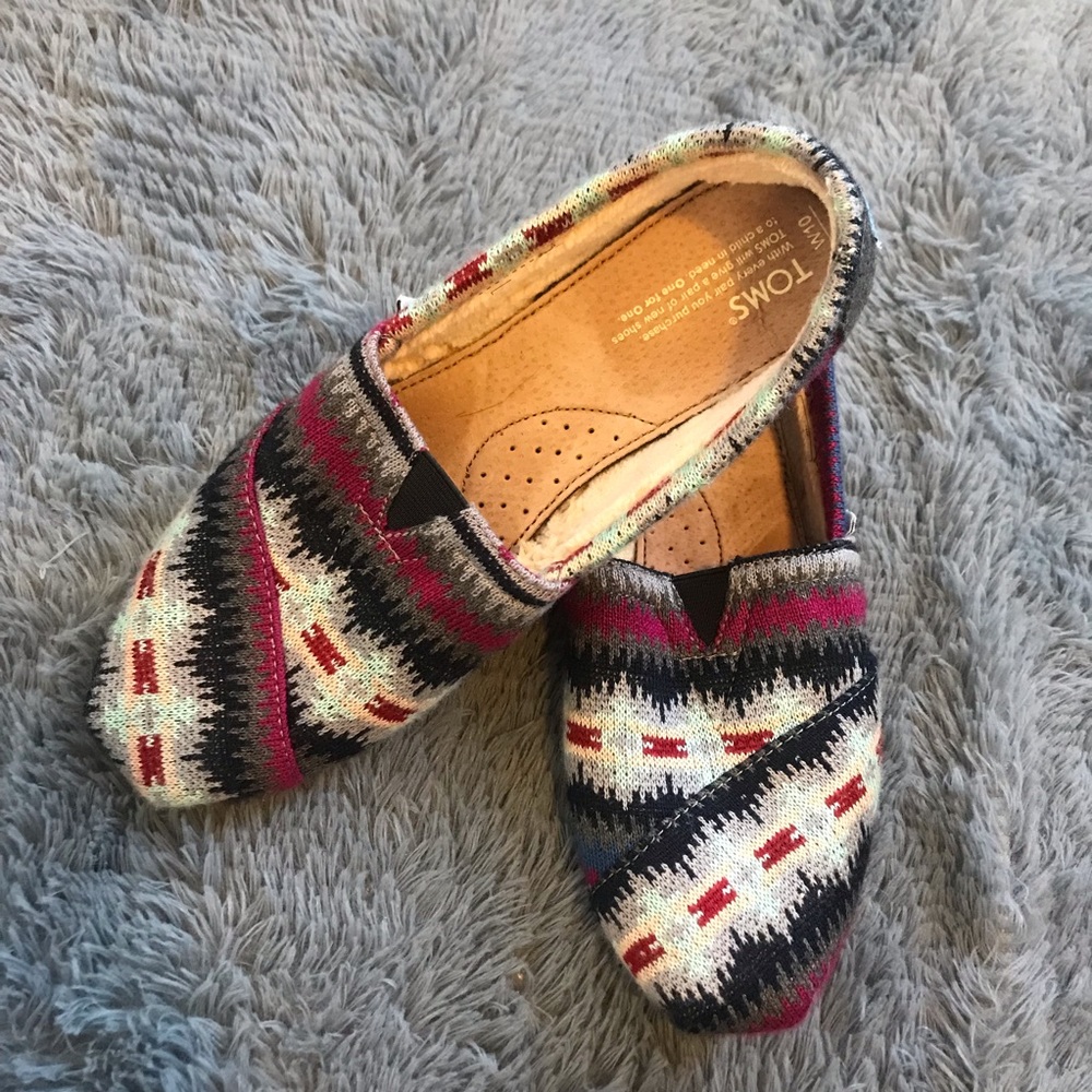 TOMS like new Aztec Print Flat Loafers Wool slipon